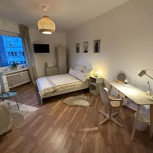 Mit Wohnkuche & Balkon Düsseldorf